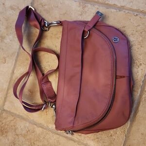 Lululemon all night festival bag 5l